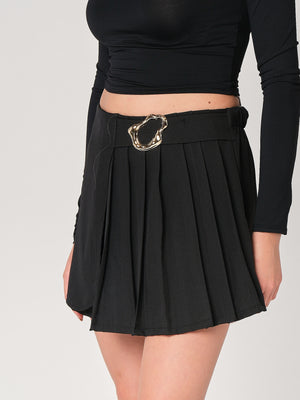 Shorts con plisse davanti