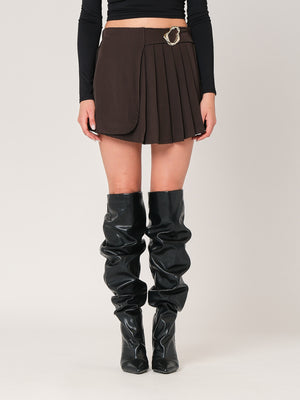 Shorts con plisse davanti