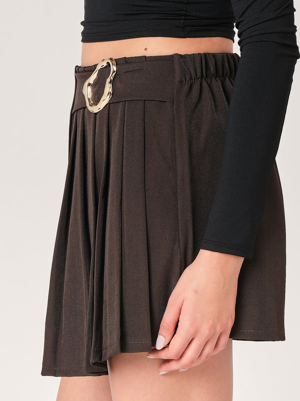 Shorts con plisse davanti