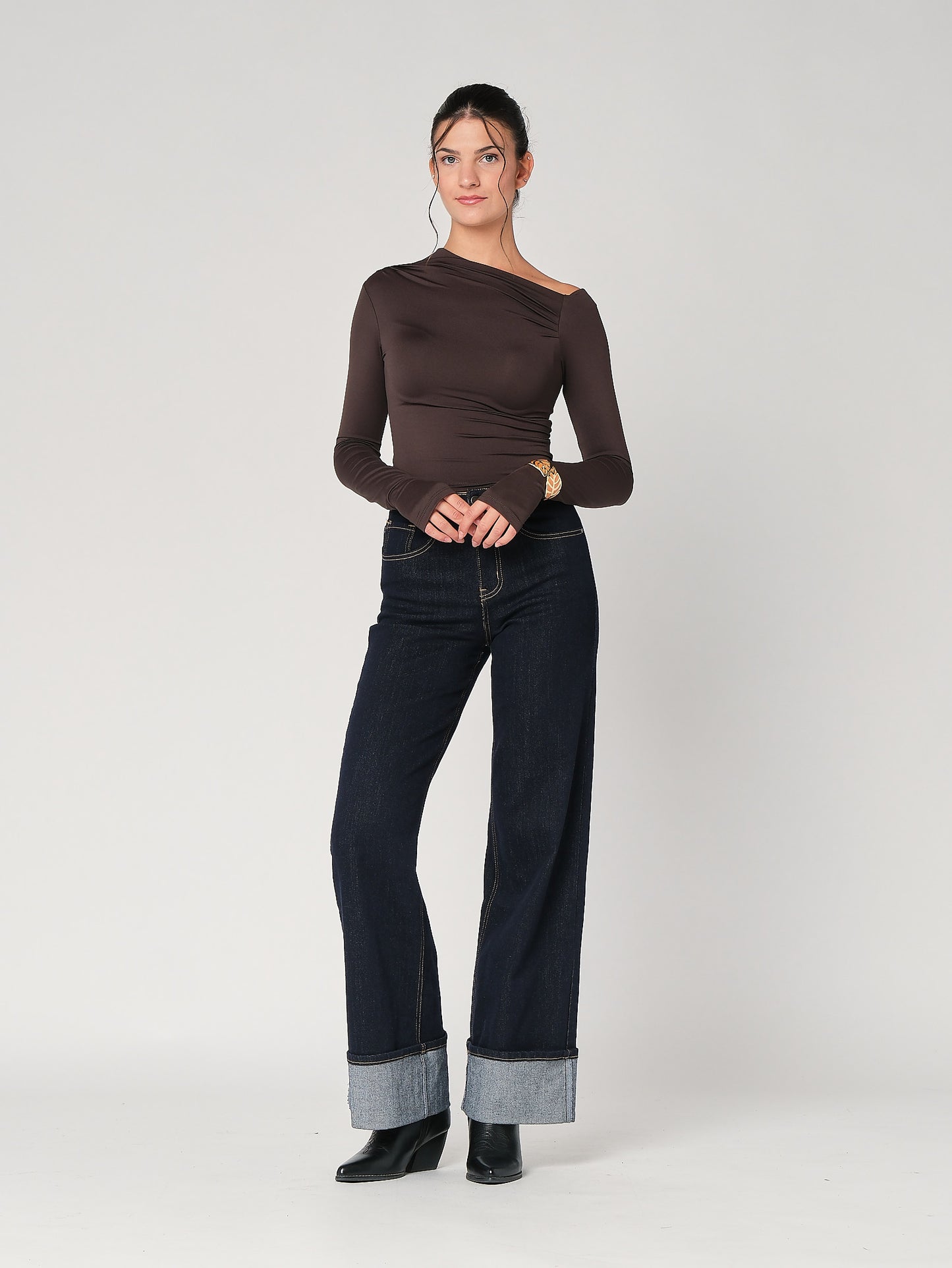 Top collo arricciato