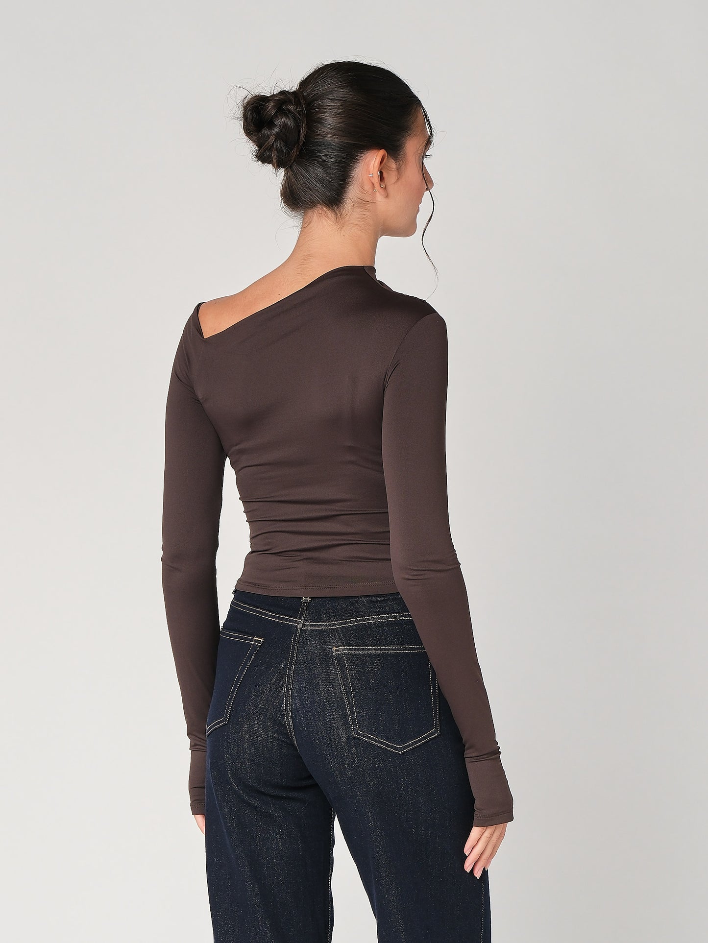 Top collo arricciato