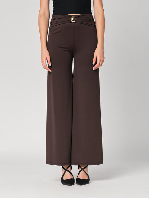 Pantalone a zampa con gioiello