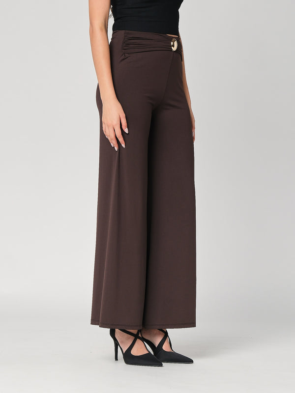 Pantalone a zampa con gioiello