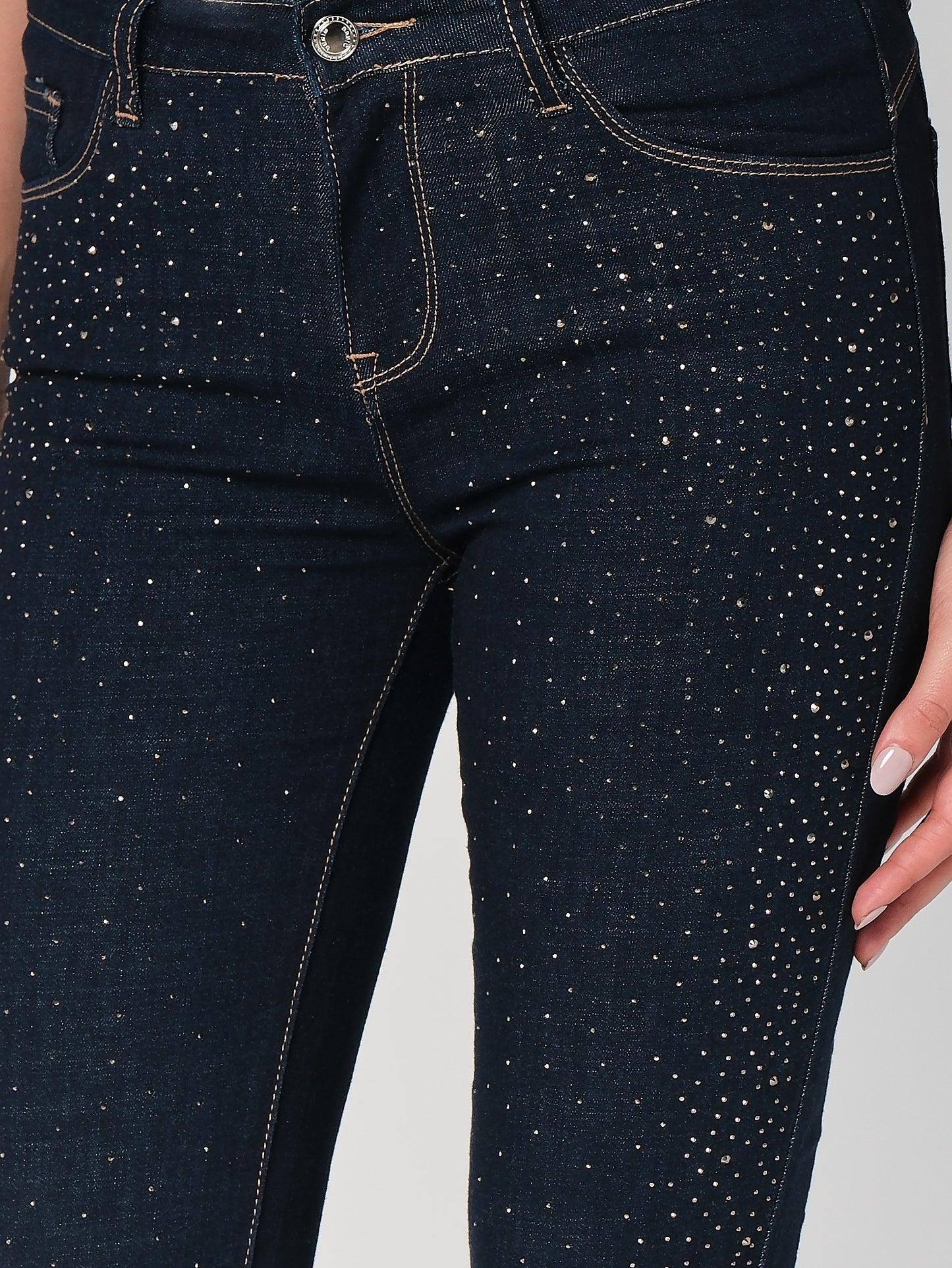 Jeans a zampa con strass