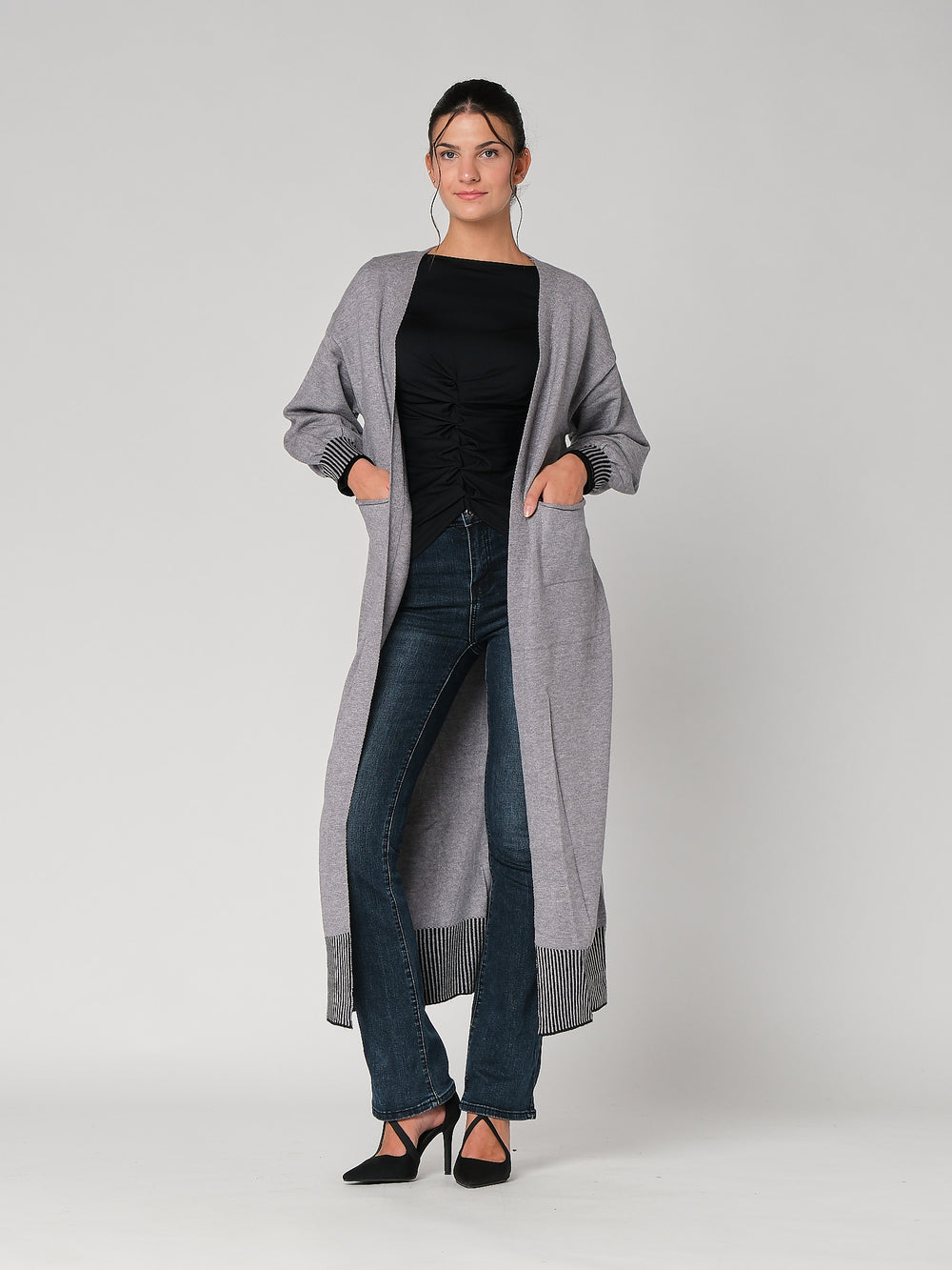 Cardigan lungo con tasche