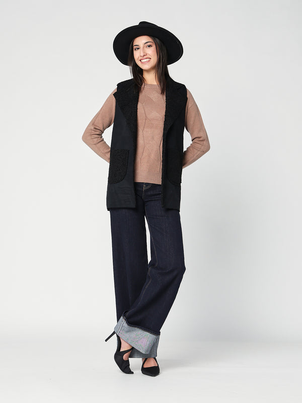 Montone smanicato aperto