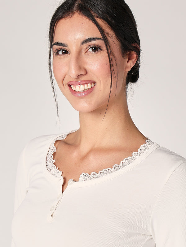 Maglia collo pizzo