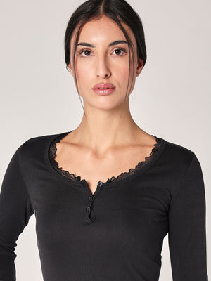 Maglia collo pizzo