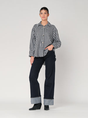 Camicia a quadretti con spille