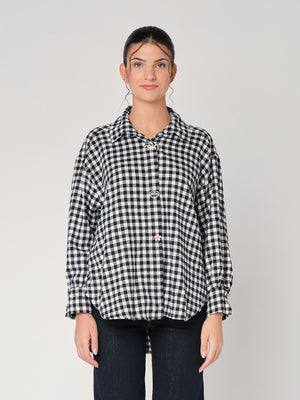 Camicia a quadretti con spille