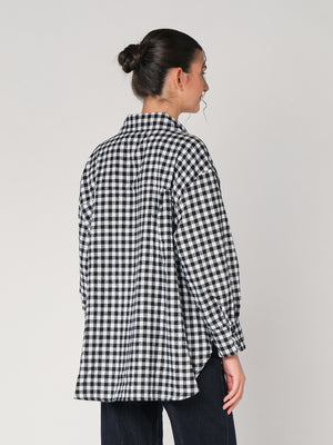 Camicia a quadretti con spille