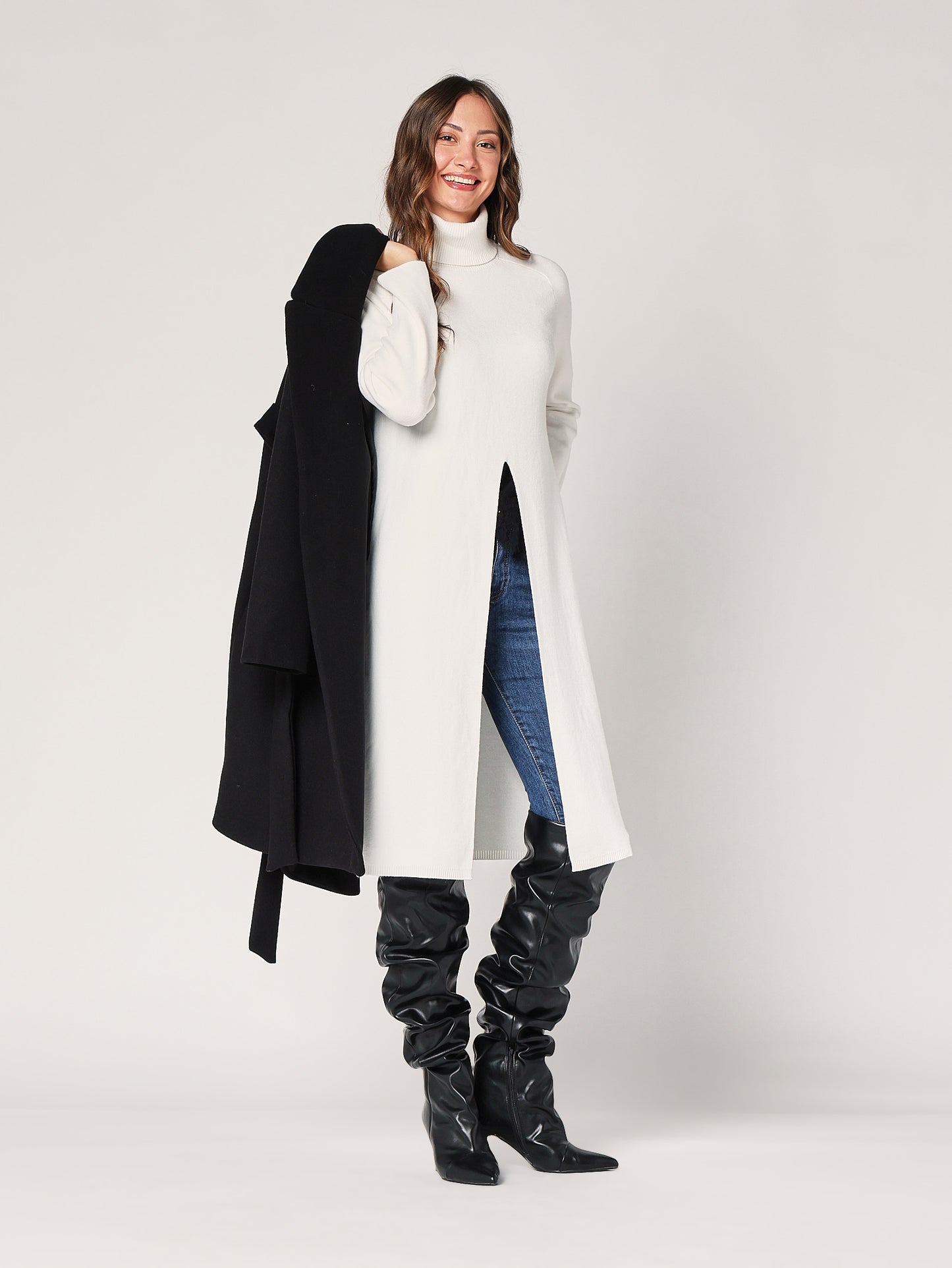 Maglia lunga con spacco davanti