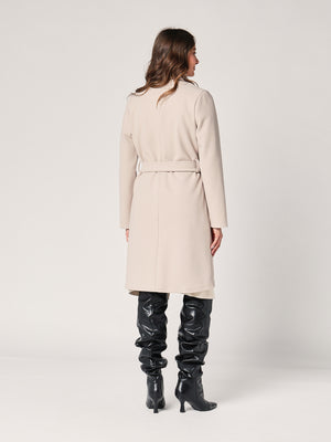 Cappotto con cintura