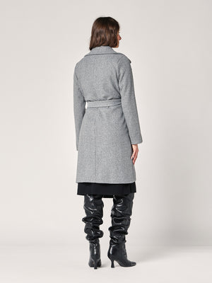 Cappotto con cintura