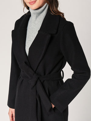 Cappotto con cintura