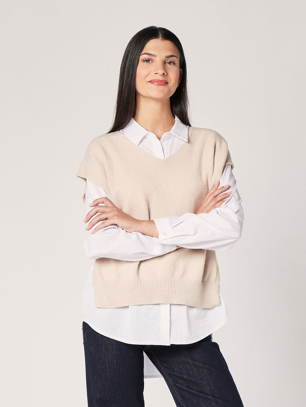 Gilet con bottoni a lato