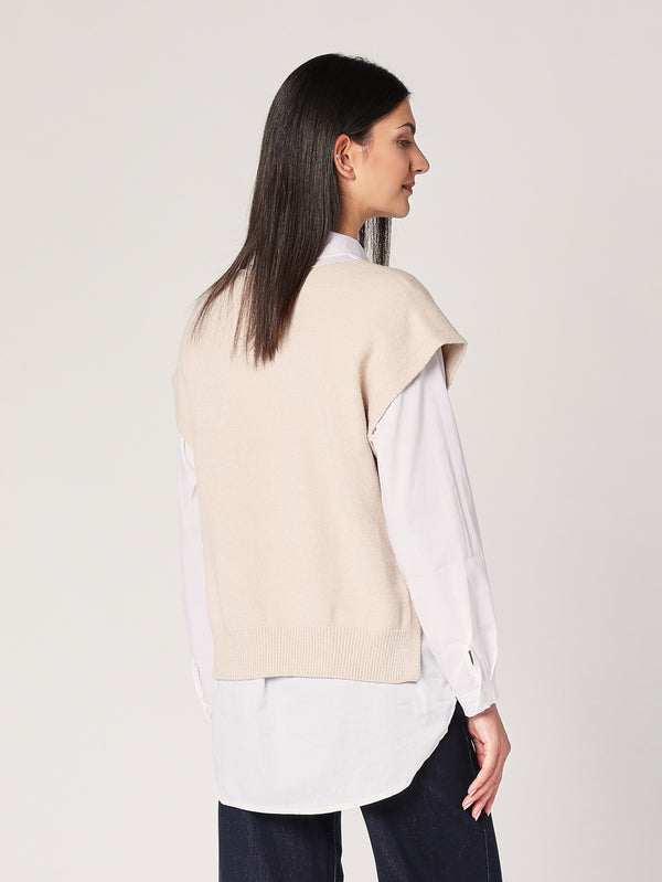 Gilet con bottoni a lato