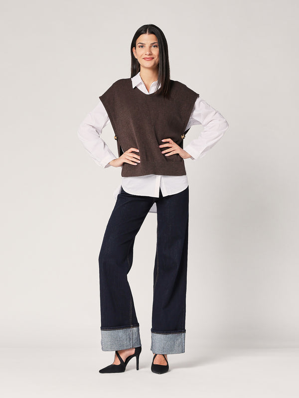 Gilet con bottoni a lato