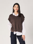 Gilet con bottoni a lato