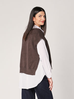 Gilet con bottoni a lato