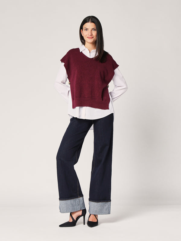 Gilet con bottoni a lato