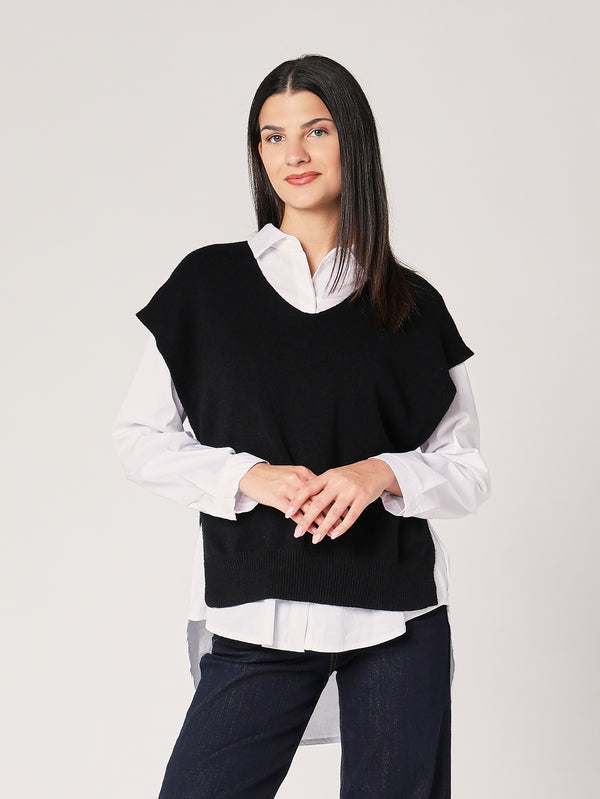Gilet con bottoni a lato