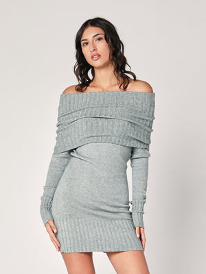 Abito maglia collo fascia