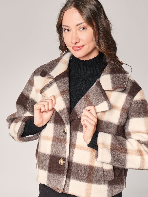 Kurzer karierter Mantel