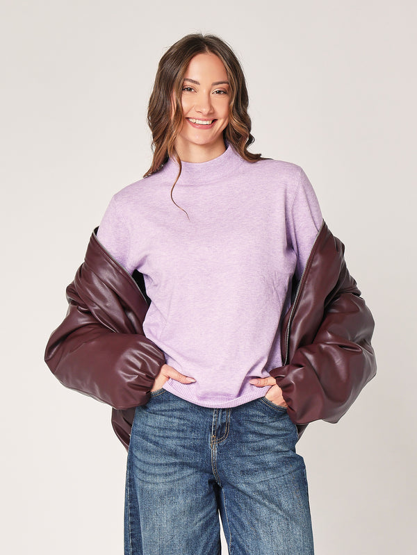 Übergroßes Wolfsjunges