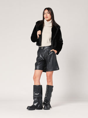 Rollkragenpullover mit Manschettenknöpfen 