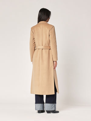 Cappotto con spacchi laterali