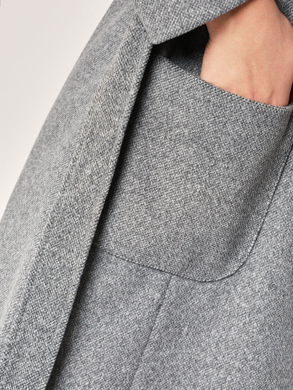 Cappotto con spacchi laterali
