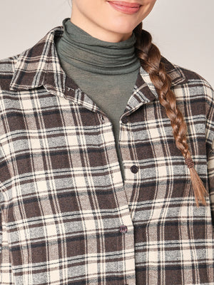 kariertes Flanellhemd