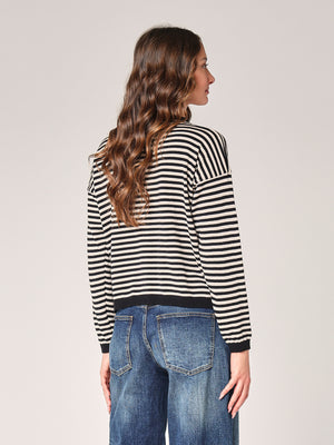 Gestreifter Pullover