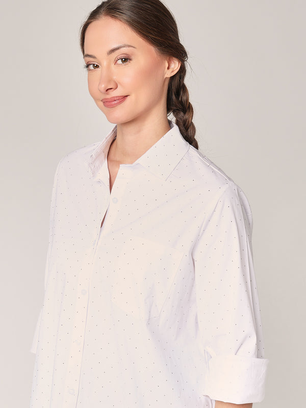 Hemd mit Strasssteinen