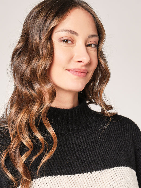 Gestreifter Pullover