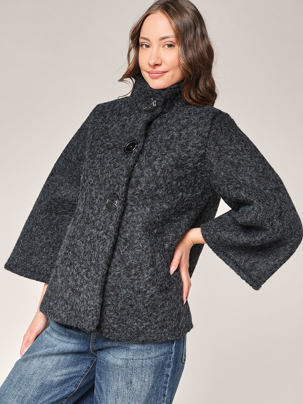 Cappotto corto con bottoni