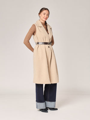 Langer ärmelloser Mantel