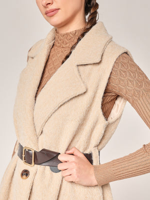 Langer ärmelloser Mantel