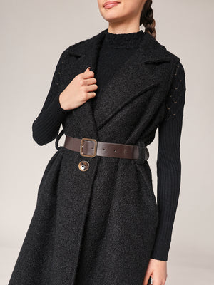 Langer ärmelloser Mantel