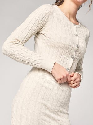 Completo golfino e gonna trecce