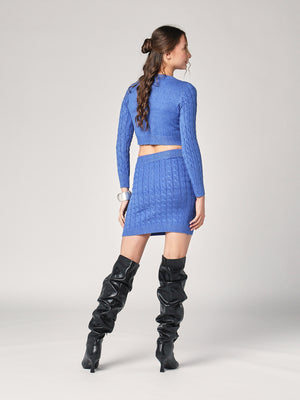 Completo golfino e gonna trecce