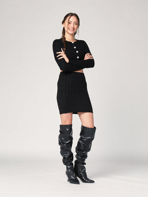 Completo golfino e gonna trecce