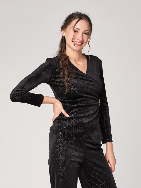 Maglia righe lurex e gioiello