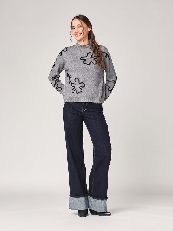 Maglia con ricamo davanti