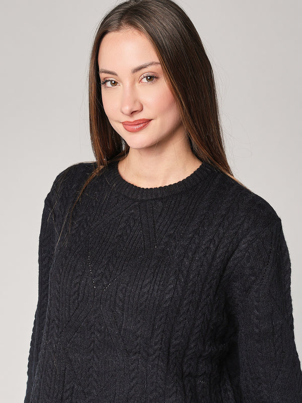 Maglia girocollo con trecce