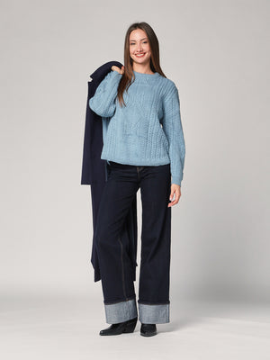 Maglia girocollo con trecce