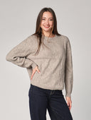 Maglia girocollo con trecce