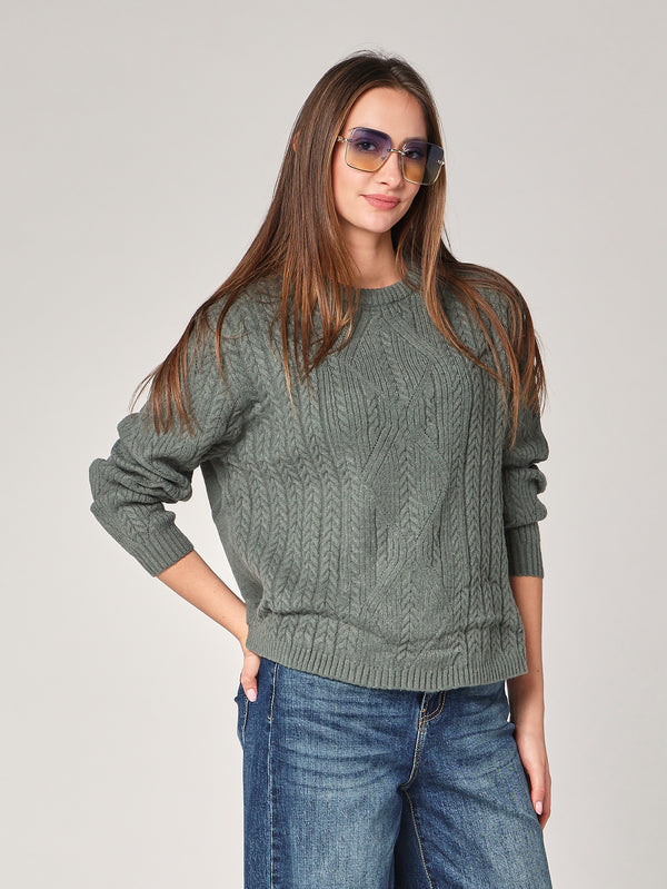 Maglia girocollo con trecce