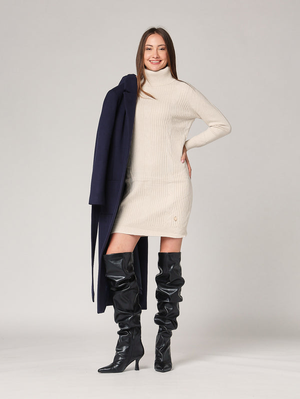 Abito maglia con trecce